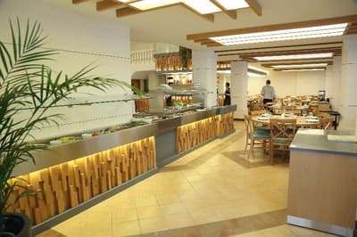 Serenada Golden Palace Hotel