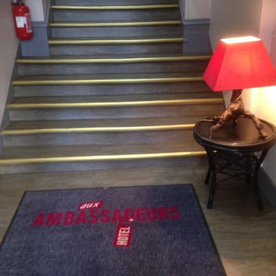 Ambassadeurs Hotel