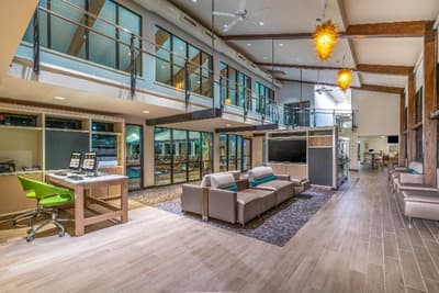 Holiday Inn Cape Cod-Hyannis