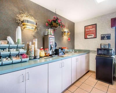 Econo Lodge Dothan Area