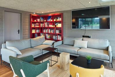 Campanile Villennes Sur Seine - Poissy