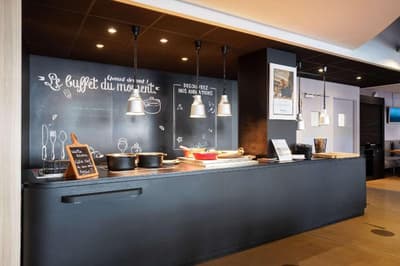 Campanile Paris Ouest - Pont de Suresnes