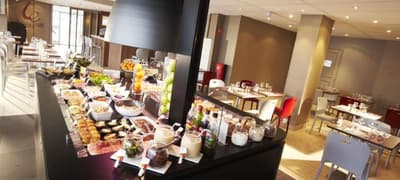 Campanile Moulins - Avermes