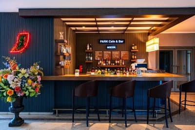 Mirage Park Resort Hotel