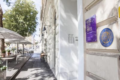 Riess City Hotel self check in