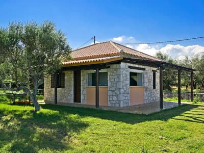 Kavos Psarou Studios And Apartments