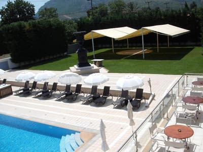 Dolphin Resort Hotel