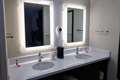 Days Inn by Wyndham Prescott