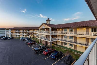 Quality Inn Lakefront