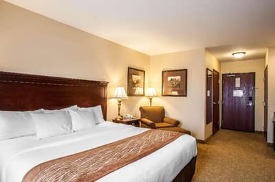 Comfort Inn & Suites McMinnville