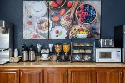 Days Inn by Wyndham Winchester North