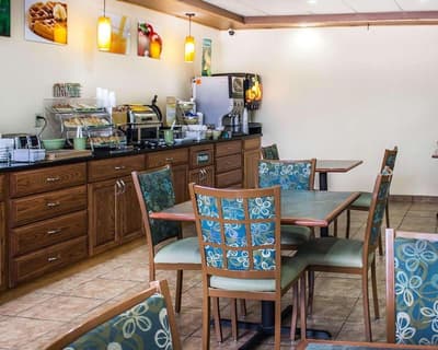 Quality Inn Manitowoc