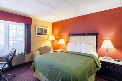 Quality Inn & Suites Lincoln