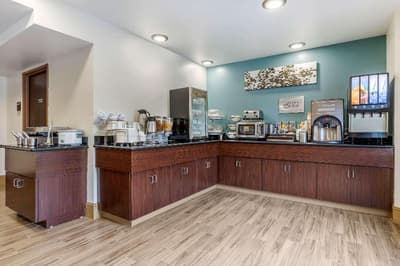 Sleep Inn & Suites