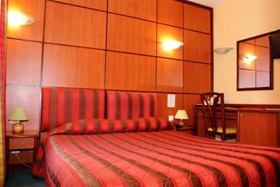 Hotel Carina Tour Eiffel