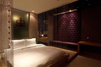Elovers Motel