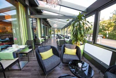 Novina Tillypark Hotel