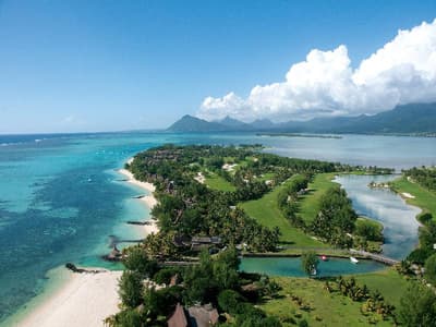 Paradis Beachcomber Golf Resort & Spa