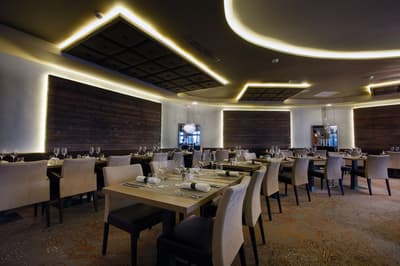 Hotel Koh-I Nor by Les Etincelles