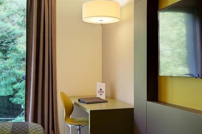 Best Western  Paris Meudon Ermitage
