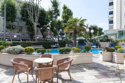 Hotel Ambassador