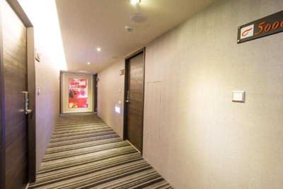Ren Mei Fashion Hotel