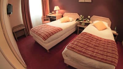 Brit Hotel Les Voyageurs