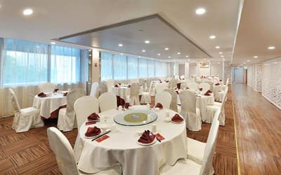 Relc International Hotel