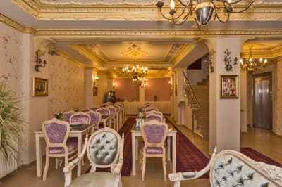 Istanbul Holiday Hotel