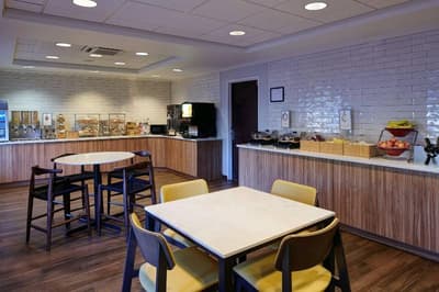 Fairfield Inn & Suites Detroit Livonia