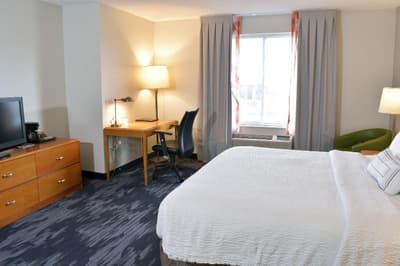 Fairfield Inn & Suites Indianapolis East