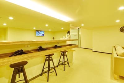 Single Inn