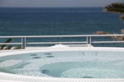 L'Isola di Pazze Hotel Resort and Spa