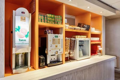 Premiere Classe Besancon - Ecole Valentin