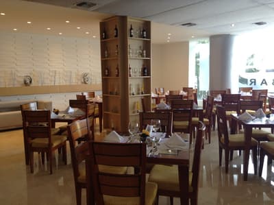 Atrium Plaza