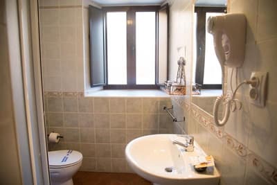 Hostal Hueso