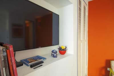 Lez Lezards Bed & Breakfast