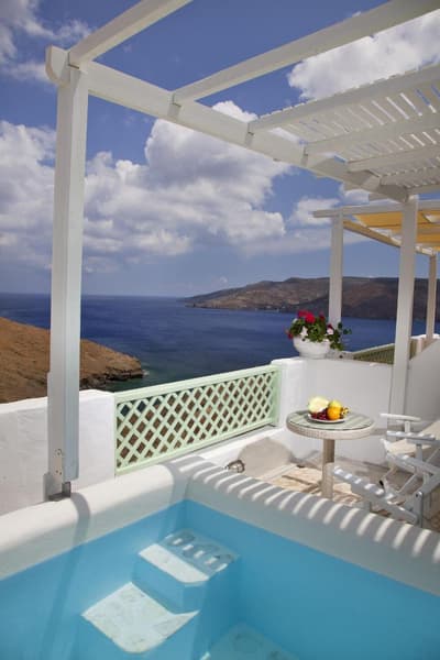 Tholaria Boutique Hotel