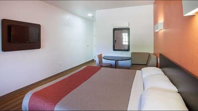 Motel 6 Fort Worth - Bedford