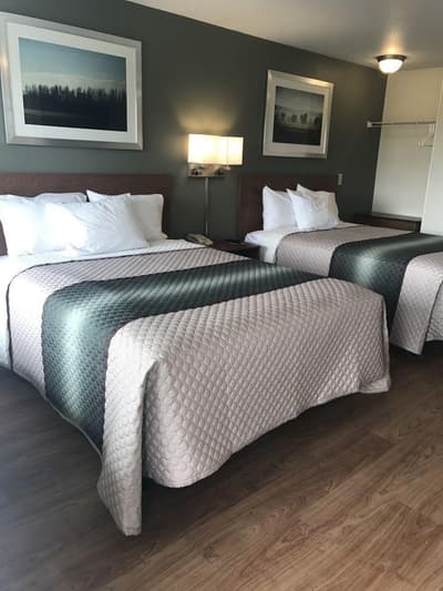 Hometowne Studios Fresno West