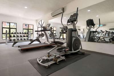 Hawthorn Suites By Wyndham Abuja