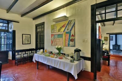 El Albergue Ollantaytambo