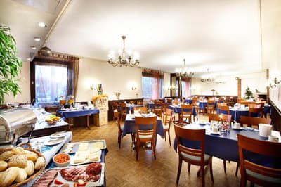 Hannover Airport by Premiere Classe