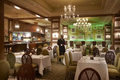 Pivot Hotel Montecasino