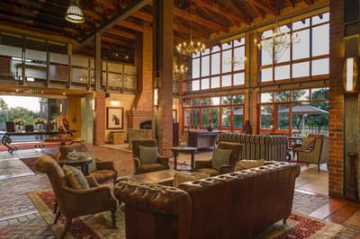 Tintswalo At Waterfall