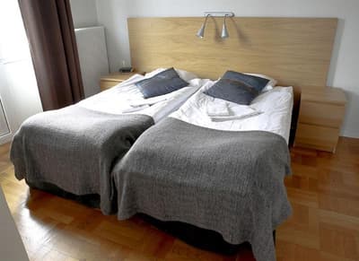 A-Hotel