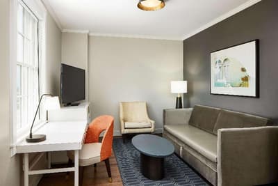 The Terrace Hotel Lakeland Tapestry Collection