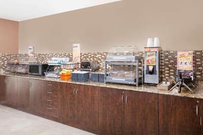 Microtel Inn & Suites By Wyndham Breaux Bridge