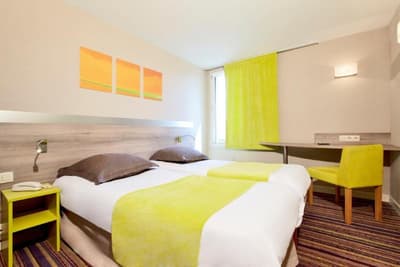 Kyriad Lyon Est - Saint Bonnet De Mure