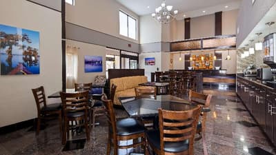 Best Western Inn & Suites - Lake Charles